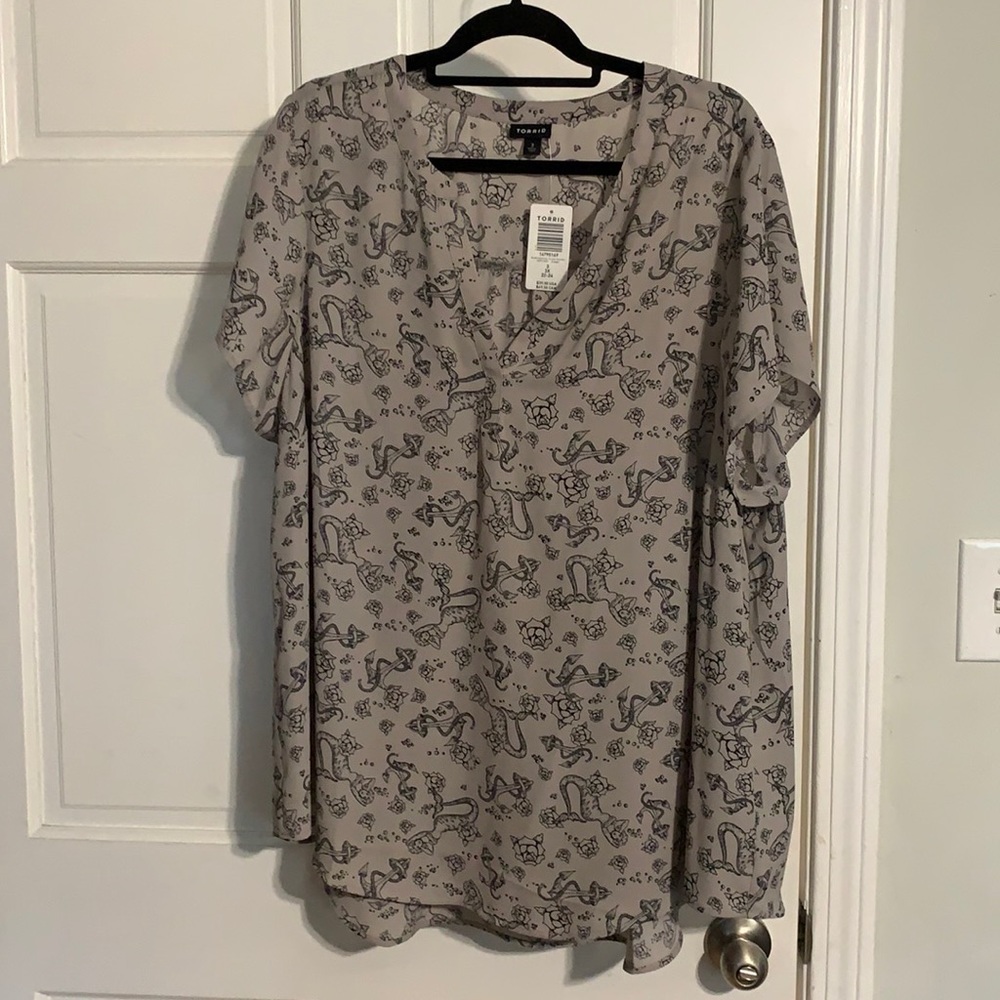 Mermaid and anchor themed blouse